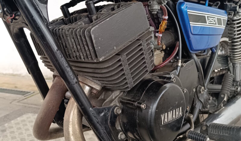 
								Yamaha RD 250 – 1976 conservata full									