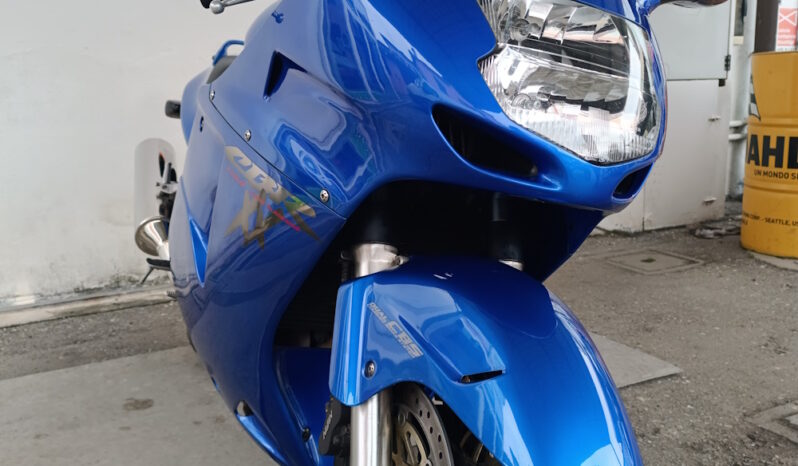 
								Honda CBR 1100 XX Blackbird – 1999 full									