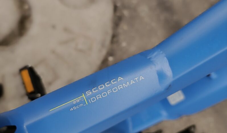 
								MTB LOMBARDO CHAMONIX full									