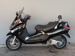 
										PIAGGIO XEvo 250 ANNO 2012 completo									