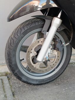 
										PIAGGIO XEvo 250 ANNO 2012 completo									