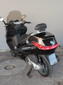 
										PIAGGIO XEvo 250 ANNO 2012 completo									