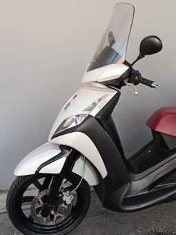 
										PEUGEOT GEOPOLIS 300 ANNO 2017 completo									