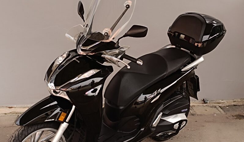 
								HONDA SH 350cc anno 2021 completo									