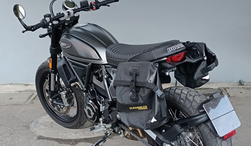 
								DUCATI SCRAMBLER 800 NIGHT SHIFT ANNO 2022 completo									