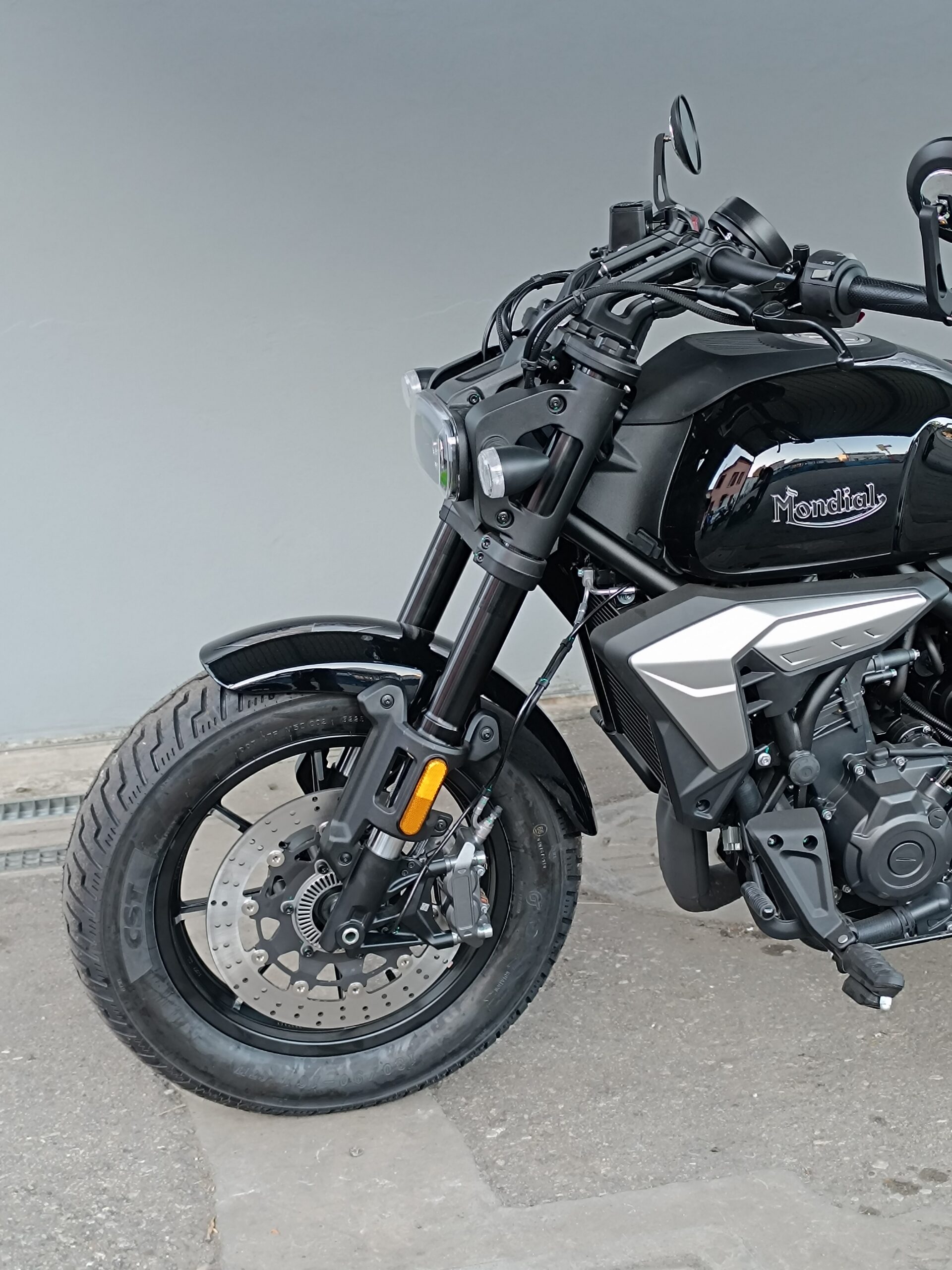 MONDIAL SPARTAN 600