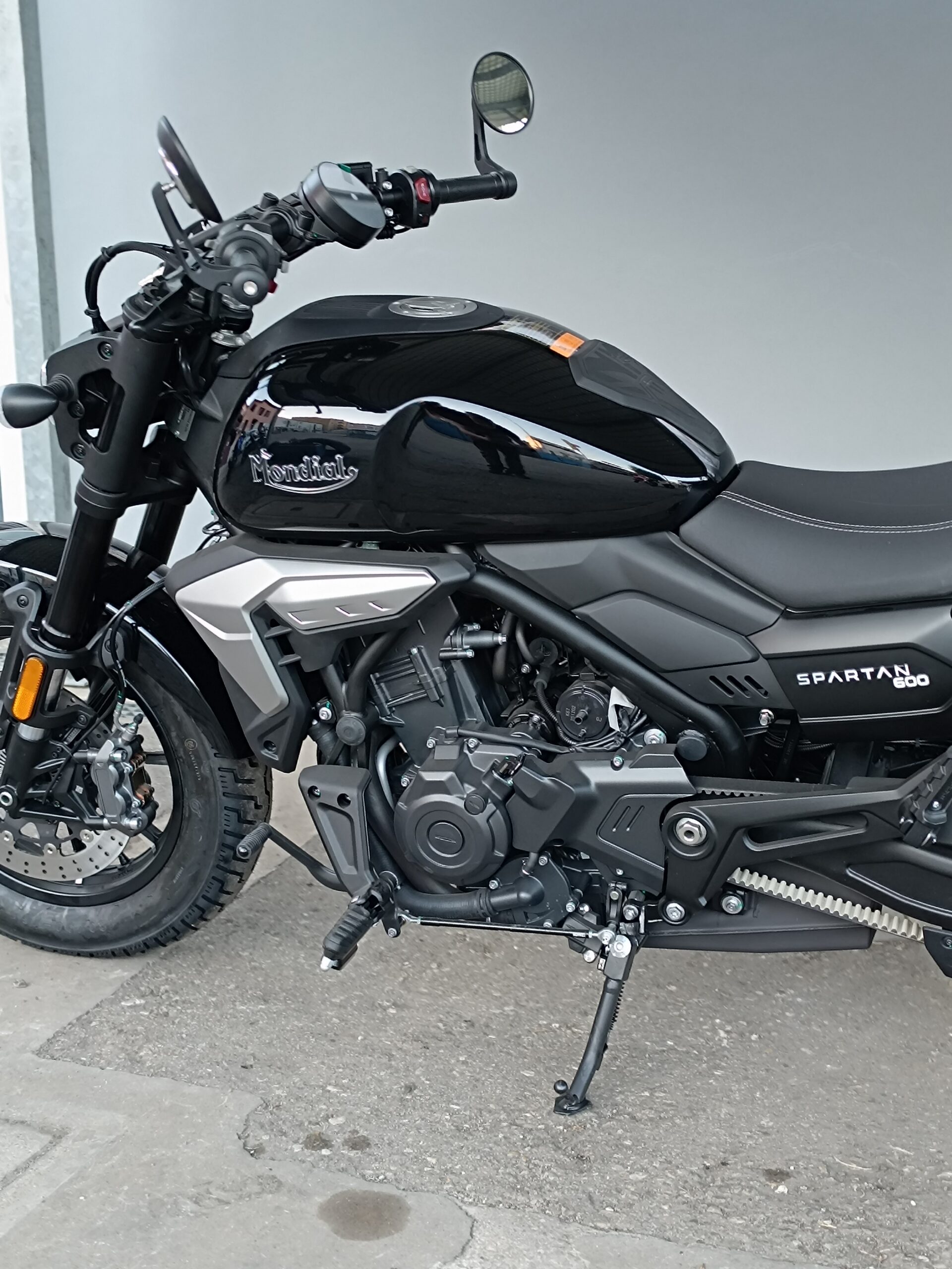 MONDIAL SPARTAN 600