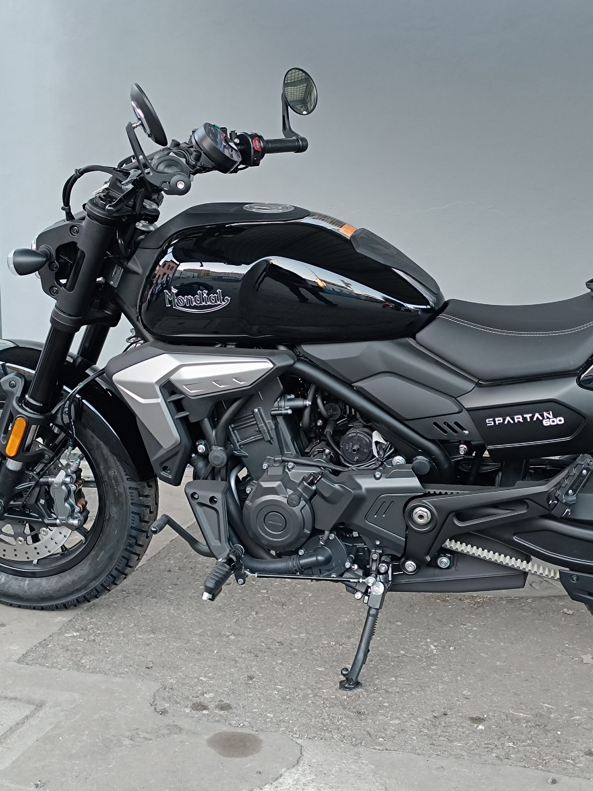 MONDIAL SPARTAN 600