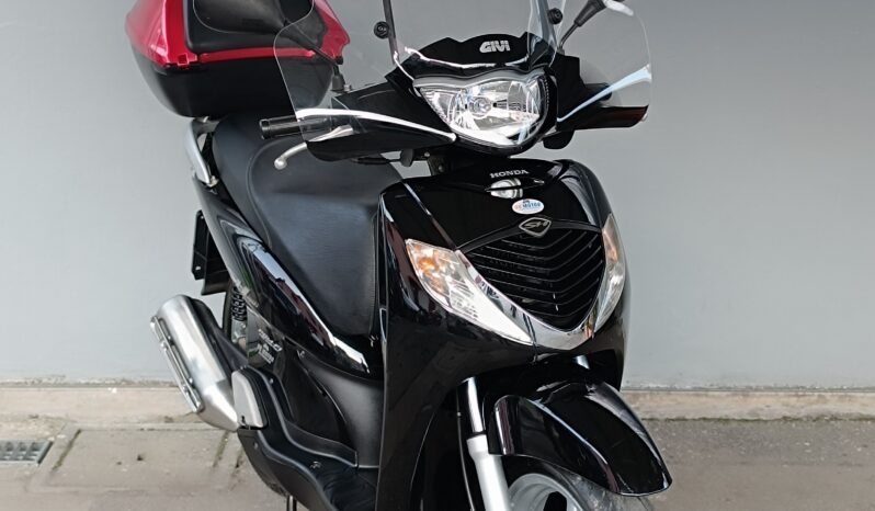 
								HONDA SH 150 ANNO 2008 completo									