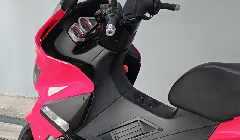 
								GILERA NEXUS 300 ANNO 2010 completo									