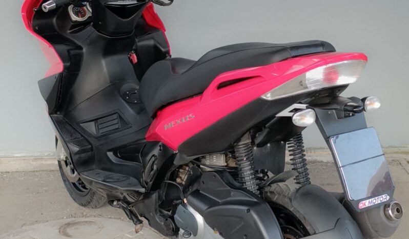 
								GILERA NEXUS 300 ANNO 2010 completo									