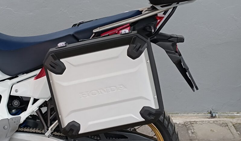 
								HONDA CRF 1000 L AFRICA TWIN ADVENTURE SPORT 30th A ANNO 2018 completo									