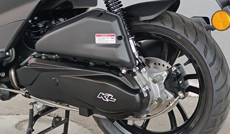 
								KL B-TRE 125cc ANNO 2026 completo									