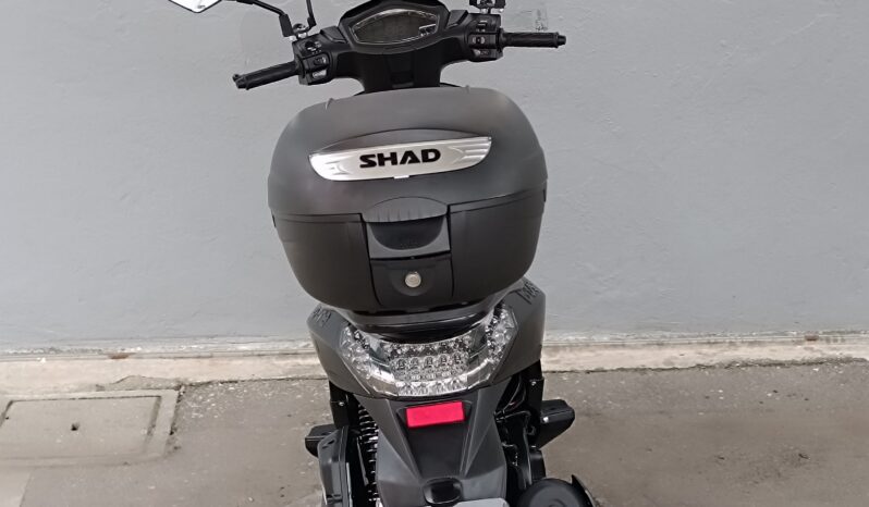 
								KL B-TRE 125cc ANNO 2026 completo									