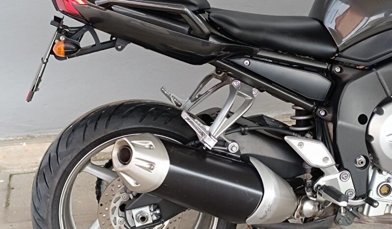 
								YAMAHA FZ1 FAZER ANNO 2009 completo									