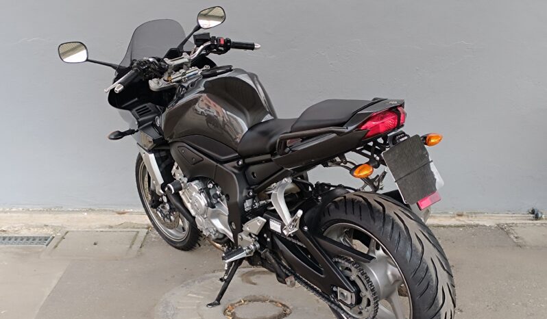 
								YAMAHA FZ1 FAZER ANNO 2009 completo									