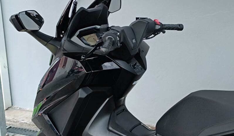 
								HONDA FORZA 350 ANNO 2025 completo									