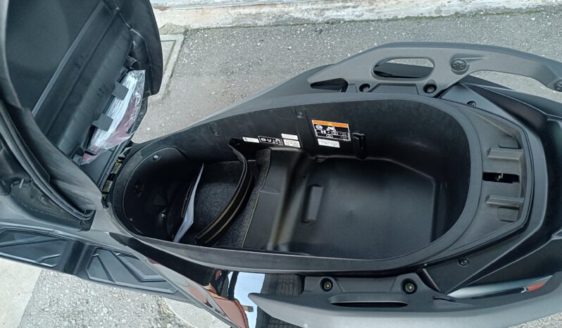 
								HONDA FORZA 350 ANNO 2025 completo									