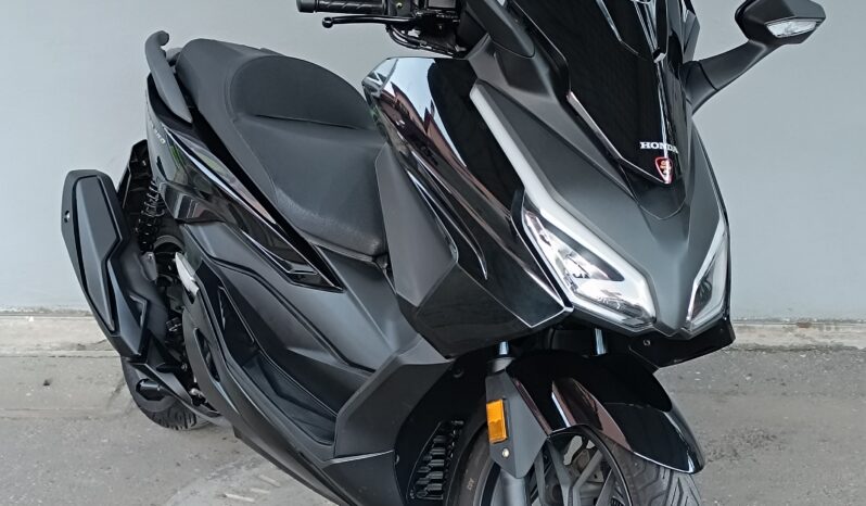 
								HONDA FORZA 350 ANNO 2025 completo									